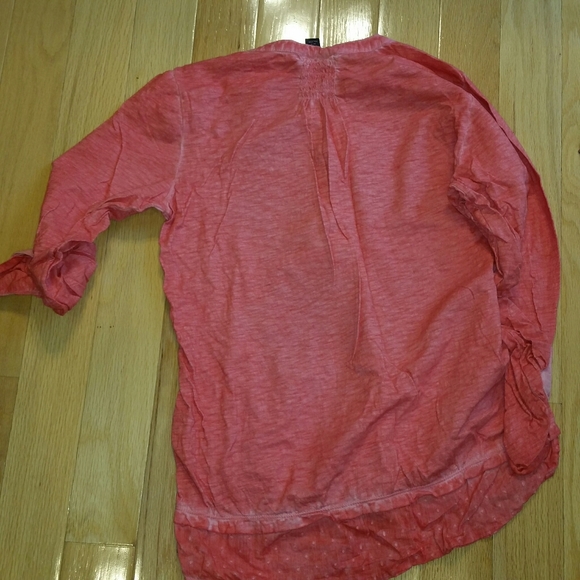Style & Co tunic with roll sleeves. Coral. - Picture 3 of 3